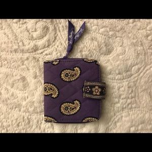 Vera Bradley Wallet in Simply Violet